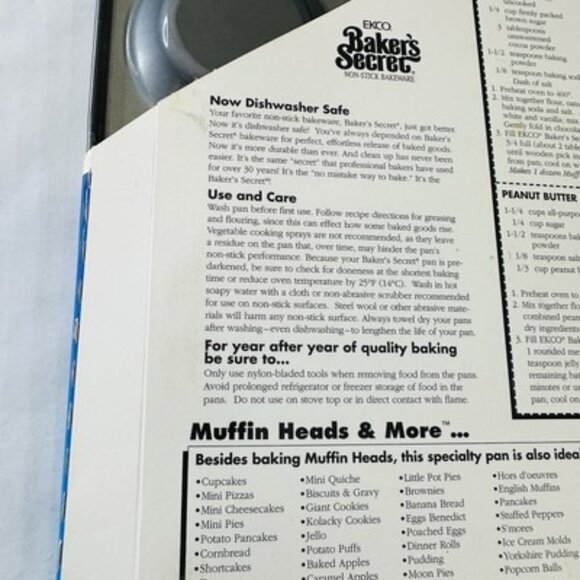Ekco Bakers Secret Muffin Tops Bake Pan 12 Holes Tarts Mini Pizzas Tarts NEW! - Picture 8 of 9